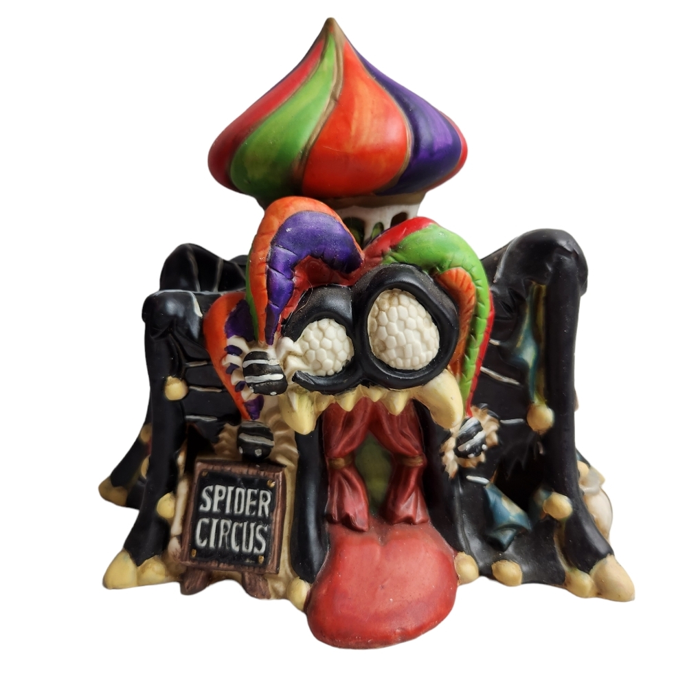 Spooky Hallow Spider Circus Lamp Halloween House